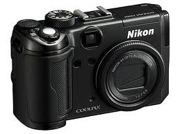 Nikon CoolPix P7000 Digital Camera