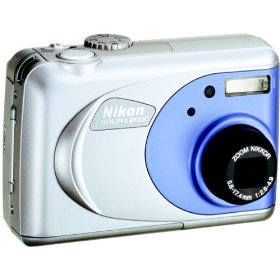 Nikon Coolpix 2000 Digital Camera