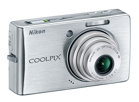 Nikon Coolpix S500 Digital Camera