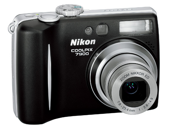 Nikon Coolpix 7900 Digital Camera