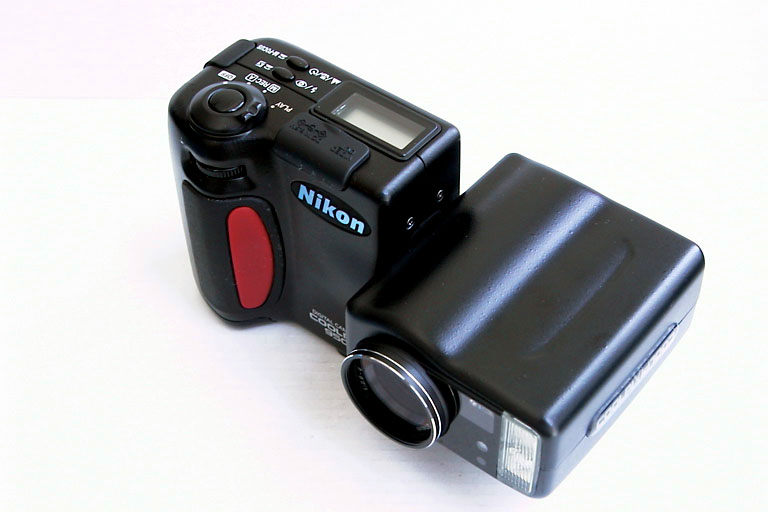 Nikon Coolpix 950 Digital Camera