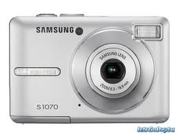 Samsung S1070 Digital Camera